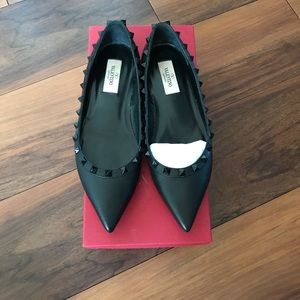 Valentino flats